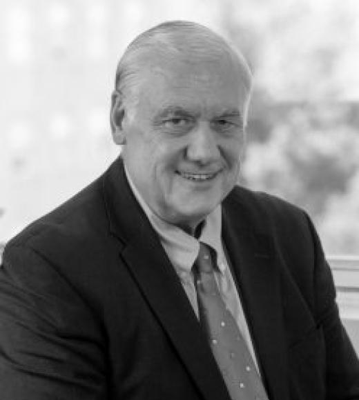 Kenneth Kizer