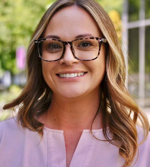 Lauren Schroeder_Profile