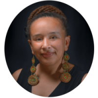 Beth Rose Middleton Manning Headshot